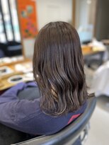 サニーズ(SUNNY'S by CONKS)&nbsp;透明感グレージュカラーのミディ