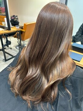 ニフティー(Nifty) 外国人風パーマ/ミルクティーブラウン/ゆるふわウェーブ/モテ髪