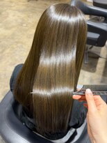 アニー(ANY) straight hair × olive beige