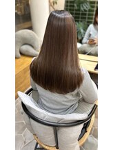 ≪山下未菜美にお任せ≫艶あふれる髪質改善ストレート＆大人気のアンブレラカラーであなただけのデザインを