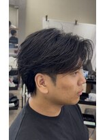 フライ 東通り店(Frei) 縮毛矯正で作るセンターパート