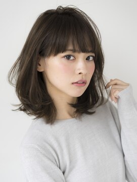 ザ シー 海老名(The C) 「THE C 海老名」大人女性の艶カラー、動きのあるミディアムヘア