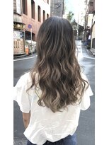 フォーク(FOLK)&nbsp;恵比寿×YAMATO  外国人風ハイライトグラデーショングレージュ