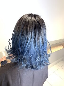 アースコアフュールボーテ 太田店(EARTH coiffure beaute) スカイブルーのグラデーション