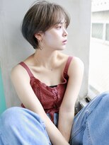 バース(BIRTH)&nbsp;天神【BIRTH】耳かけショート×アッシュグレージュ