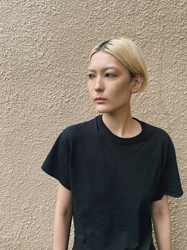 上目黒美容室 ハイトーンショート
