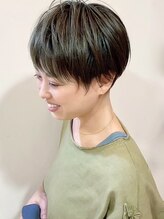 毛量調節で作る！質感、束感カット