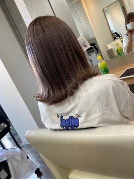 ナンバー アンフィール 渋谷(N° anfeel) 大人かわいいくびれミディラベンダーインナーカラー