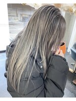 ヘアスタジオハレ(hair studio HALE)&nbsp;ミルクティーラベンダー／グラデーションカラー／エアタッチ