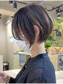 大人ショートボブ 前髪なし アースカラー 髪質改善 くびれヘア