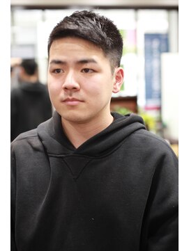 ヘアメイク グリーン アール(HAIR MAKE Green R) ソフトモヒカン