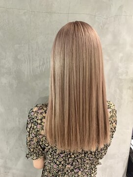 ルネ 北千住(Renee) ミルクティーカラー_ハイトーン_ベージュカラー