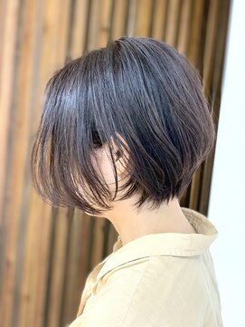 クオリス 上福岡店(QUALIS) 大人ガーリー チョコレート 耳掛け 小顔 丸みショートボブ