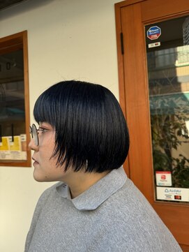 ヘアーラボ ハチ(HAIR LABO HACHI) ネイビー