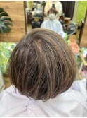 ショートボブ
