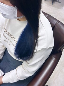 グラッジ 池袋(GLADGE) ブルー×ブラック