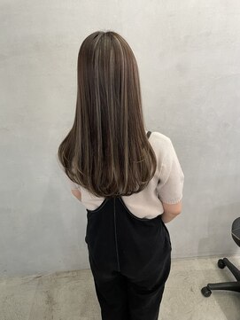 キング 高槻(K!ng) 縮毛矯正髪質改善ハイライトレイヤーカット高槻美容室エクステ