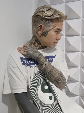 ポピンズ(poppins) ホワイトベージュ