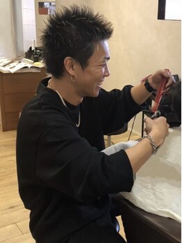 コタ(KoTA)の写真/マンツーマン施術で叶う理想のヘアスタイル。一人一人の髪に寄り添う温かなオーナーのプライベートサロン◎