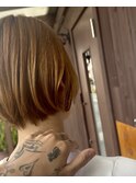 ハイライトで魅せる*立体感ショートボブ