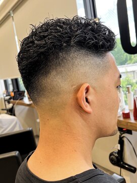 ルースト 京都駅前店(ROOST) 極道パーマ×スキンフェード