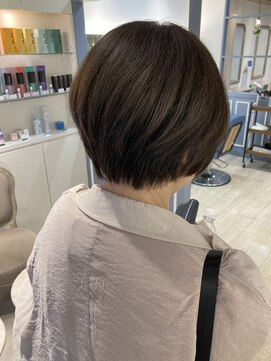 シェノン 赤羽店(CHAINON) 赤みを抑えた白髪染め女性らしい丸みショートスタイル