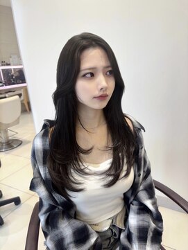 ユーフォリア 銀座(Euphoria) 暗めカラー　艶髪　艶トリートメント　レイヤーカット　韓国風