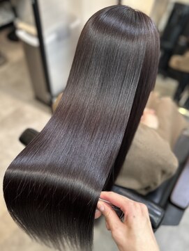 シンカ(shinka) ラベンダーアッシュブラウンカラー＋髪質改善ストレート