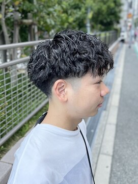 刈部倶楽舞 メンズパーマ/ツイストスパイラル/ツーブロック/フェード/