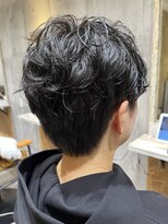 パダ(PADA)&nbsp;ワンカールパーマ/マッシュ/黒髪