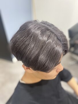 トゥーレ(Tule) メンズシルバー　センターパート