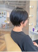 3月　春　丸みショート