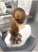 編みこみ×低めサイドポニー♪♪