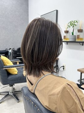 クラン 六甲道(Chlan) 白髪ぼかし×軽めレイヤー