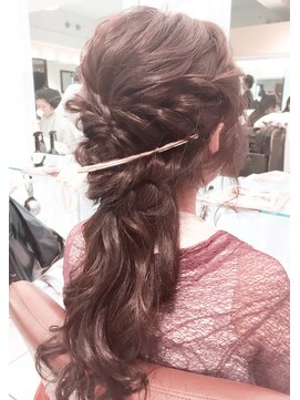 ネオリーブ チロル 横浜西口店(Neolive CiroL.) おしゃれ☆ハーフアップ☆