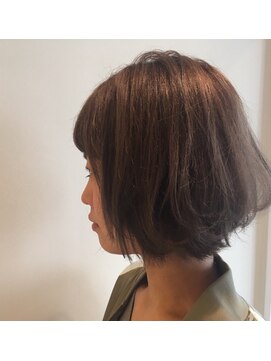 リフ(LIF by MIRROR TALK) 無造作アッシュボブ