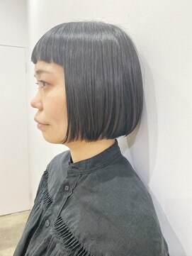 ヘアーアイストゥーレ(HAIR ICI TRE) 大人モード、スリークボブ