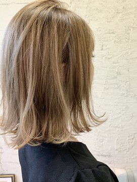 ペネロープ(Penelope) 【新宿ペネロープ】イルミナカラーハイライトベージュ 担当RYO