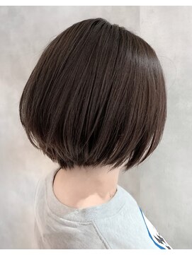 アンド(ANDO) 【本町】丸みショートカット　グレージュ