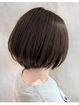 アンド(ANDO) 【本町】丸みショートカット グレージュ