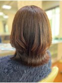 大人かわいいモカベージュナチュラルロブヘアー美肌