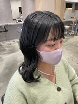 ユーフォリア 新宿通り(Euphoria) 垢抜けシースルーバング 透明感暗髪ヘアー