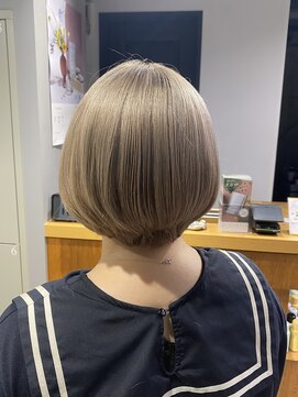 シェル 吉祥寺(shell) グレージュカラー/ボブウルフ/黒髪/ココアベージュ