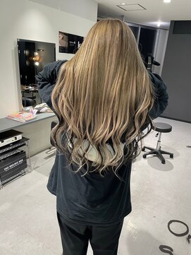 キング 枚方店(K!ng) 【枚方、高槻、梅田】ハイトーン裾カラー