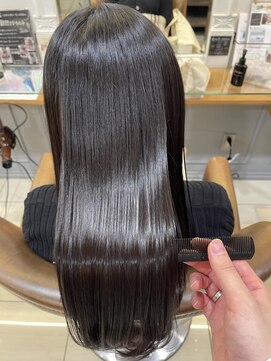 ネオリーブアイム 横浜西口店(Neolive aim) 後ろ姿マイナス10歳☆超音波ケア髪質改善　艶髪　【横浜】