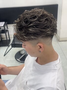 ネクストゼロ(NEXT zerO) フェザーパーマ