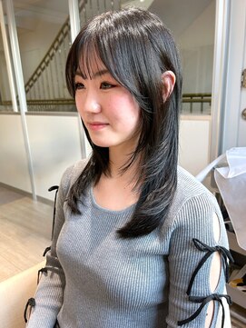 アム(amu) ミディアムレイヤー/ザクザクレイヤー/フレンチバング/韓国ヘア