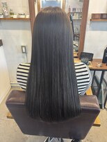 アイノベル(‘Inovel’)&nbsp;カット＋カラー＋oggiottoトリートメント