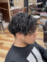 イエローコーン 金沢文庫店(YELLOW CORN)&nbsp;センターパート/ツイストスパイラルパーマ