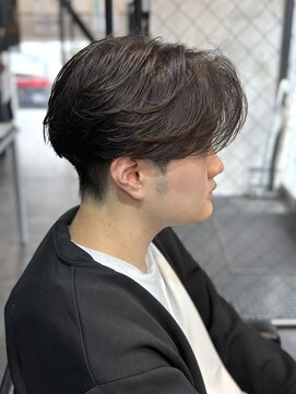 ニアウ 高崎店(Niau) メンズセンターパートフェザーパーマ群馬高崎眉毛韓国